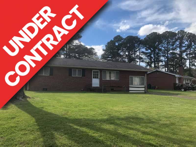 UNDER CONTRACT! Home for Sale in the Kilby Shores area of Suffolk